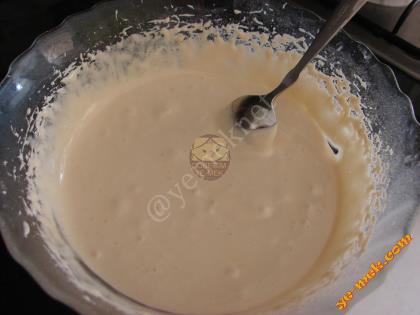 Çilek Jöleli Pasta