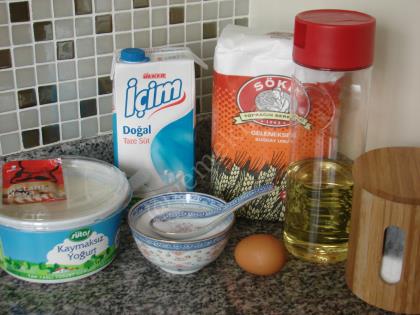 Saçaklı (Sakallı) Poğaça