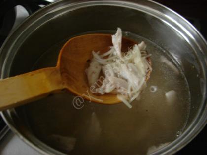 Tavuklu Şehriye Çorbası