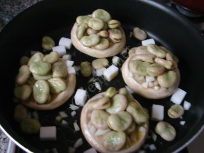 Zeytinyağlı İç Baklalı Enginar