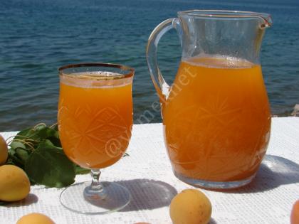 Kayısı Meyve Suyu