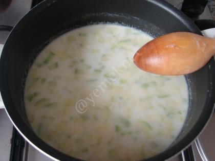 Sütlü Kabak Çorbası