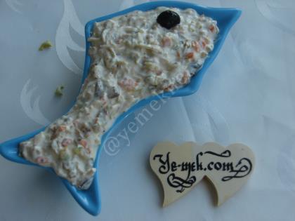 Sebzeli Tavuk Salatası (Dukan Usulü)