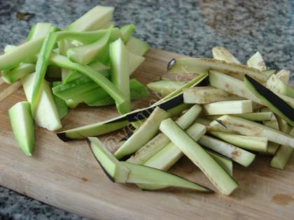 Sebzeli Tavuk Salatası (Dukan Usulü)