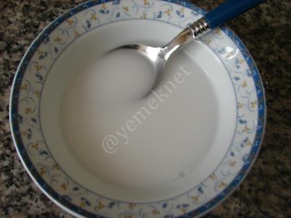 Böğürtlenli Muhallebi