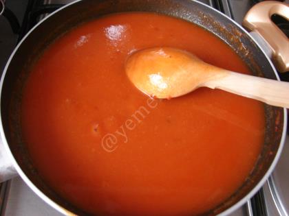 Kolay Ezogelin Çorbası