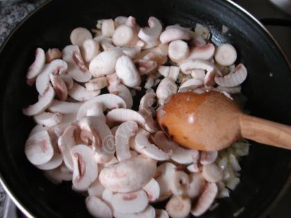 Kıymalı Mantarlı Patates Oturtma