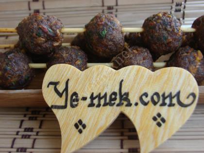 Fıstıklı Şiş Köfte