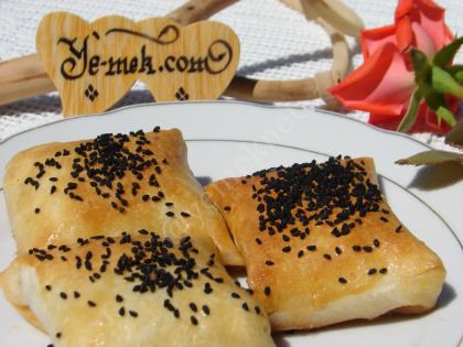 Garnitürlü Zarf Böreği (Hazır Yufka İle)