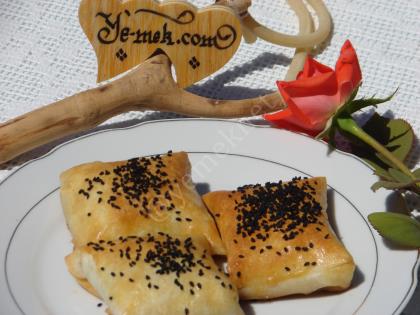 Garnitürlü Zarf Böreği (Hazır Yufka İle)