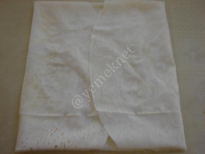 Garnitürlü Zarf Böreği (Hazır Yufka İle)