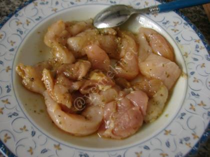 Izgara Tavuklu Salata (Dukan Usulü)