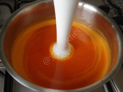 Kırmızı Biber Çorbası