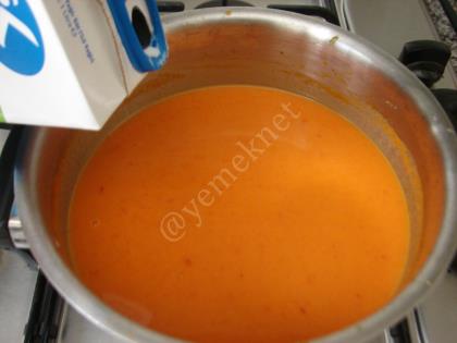 Kırmızı Biber Çorbası