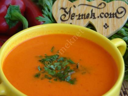 Kırmızı Biber Çorbası