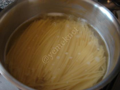 Kremalı Tavuklu Makarna