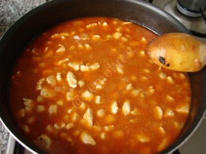 Tavuklu Nohut Yemeği