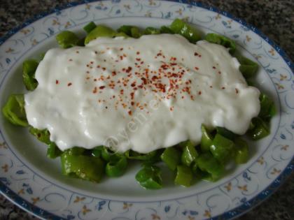 Yoğurtlu Biber Kızartması
