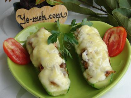 Kabak Kayığında Tavuk