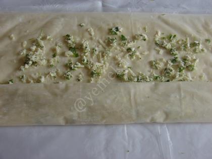 Baklavalık Yufkadan Börek