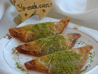 Şöbiyet (Baklavalık Yufkadan)