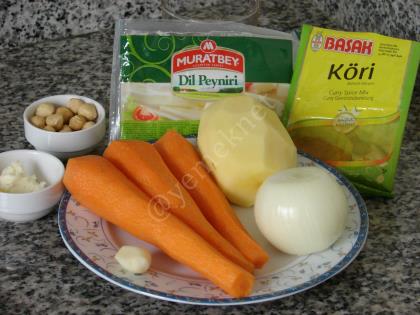 Fındıklı Körili Havuç Çorbası