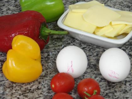 Fırında Biberli Omlet