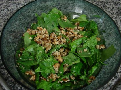 Narlı Ispanak Salatası