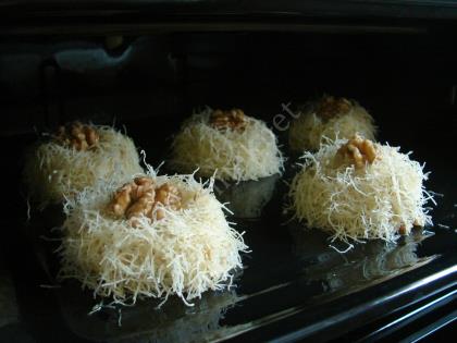 Cevizli Fincan Kadayıfı