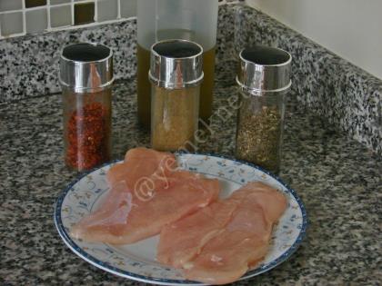 Köri Soslu Tavuk Fileto