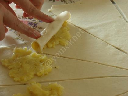 Patatesli Rulo Çörek