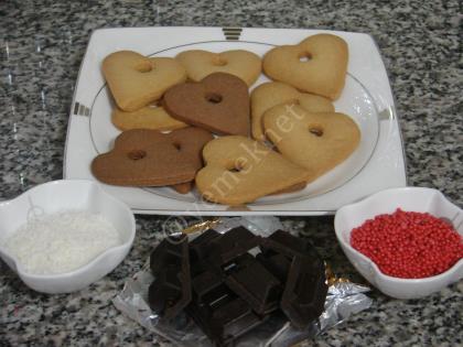 Soslu Kalp Kurabiye