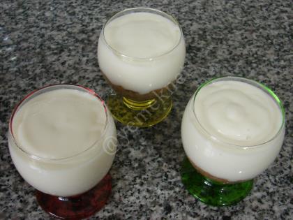 Elmalı Muhallebi Kupları