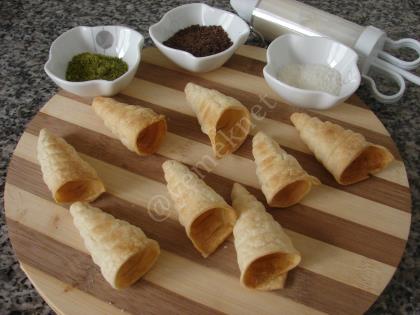 Puff Pastry Cones Recipe