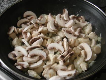 Ispanak Beğendili Tavuk Sote