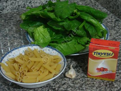 Creamy Spinach Pasta Recipe