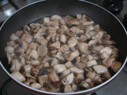 Kremalı Mantarlı Makarna