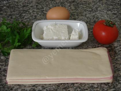 Peynirli Milföy Böreği