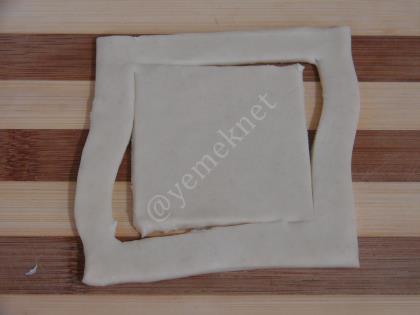 Peynirli Milföy Böreği