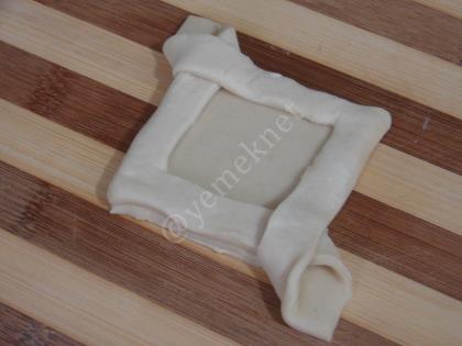 Peynirli Milföy Böreği