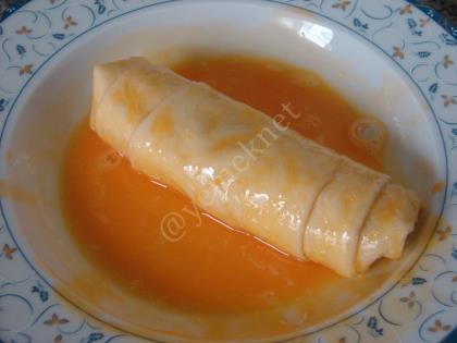 Tavuklu Çin Böreği