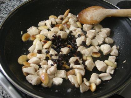 Tavuklu Saray Pilavı