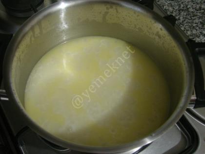 Tavuklu Saray Pilavı