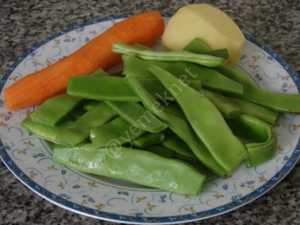 Taze Fasulye Çorbası