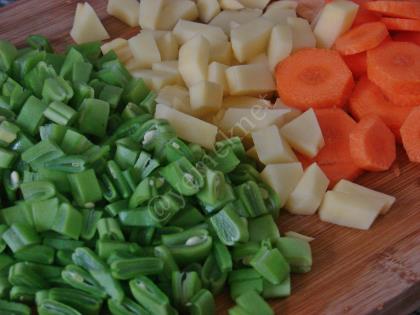 Taze Fasulye Çorbası