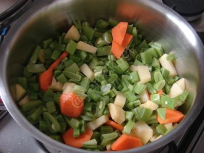 Taze Fasulye Çorbası