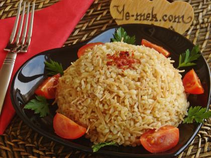 Şehriyeli Bulgur Pilavı