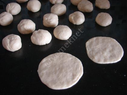 Kıymalı Nişastalı Poğaça