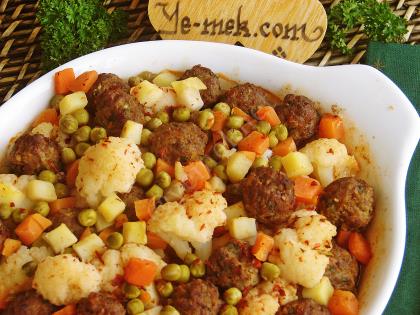 Fırında Köfteli Karnabahar