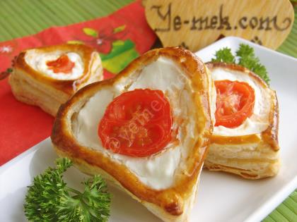 Puff Pastry Hearts With Labneh Recipe